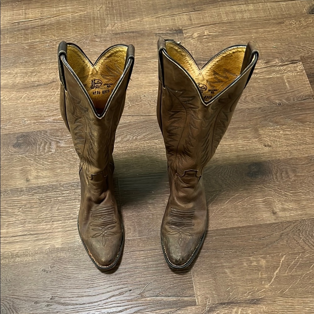 Justin Boots Tan Leather Western Boots